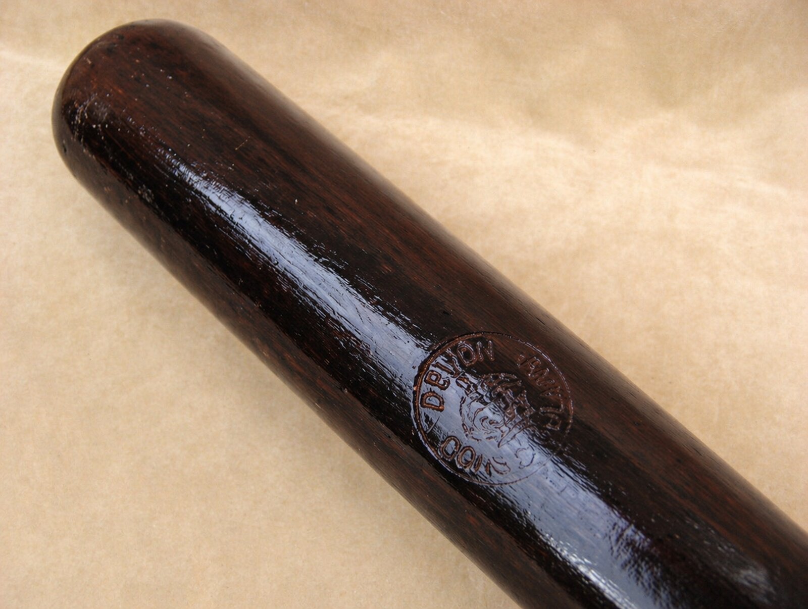 Devon Constabulary police truncheon with Hiatt strap